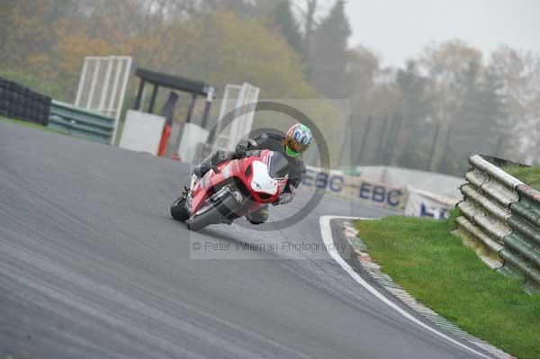 Mallory park Leicestershire;Mallory park photographs;Motorcycle action photographs;event digital images;eventdigitalimages;mallory park;no limits trackday;peter wileman photography;trackday;trackday digital images;trackday photos