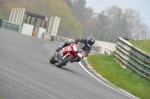 Mallory-park-Leicestershire;Mallory-park-photographs;Motorcycle-action-photographs;event-digital-images;eventdigitalimages;mallory-park;no-limits-trackday;peter-wileman-photography;trackday;trackday-digital-images;trackday-photos