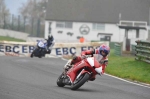 Mallory-park-Leicestershire;Mallory-park-photographs;Motorcycle-action-photographs;event-digital-images;eventdigitalimages;mallory-park;no-limits-trackday;peter-wileman-photography;trackday;trackday-digital-images;trackday-photos