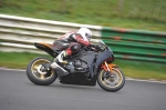 Mallory-park-Leicestershire;Mallory-park-photographs;Motorcycle-action-photographs;event-digital-images;eventdigitalimages;mallory-park;no-limits-trackday;peter-wileman-photography;trackday;trackday-digital-images;trackday-photos