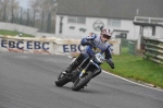 Mallory-park-Leicestershire;Mallory-park-photographs;Motorcycle-action-photographs;event-digital-images;eventdigitalimages;mallory-park;no-limits-trackday;peter-wileman-photography;trackday;trackday-digital-images;trackday-photos