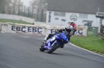 Mallory-park-Leicestershire;Mallory-park-photographs;Motorcycle-action-photographs;event-digital-images;eventdigitalimages;mallory-park;no-limits-trackday;peter-wileman-photography;trackday;trackday-digital-images;trackday-photos