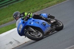 Mallory-park-Leicestershire;Mallory-park-photographs;Motorcycle-action-photographs;event-digital-images;eventdigitalimages;mallory-park;no-limits-trackday;peter-wileman-photography;trackday;trackday-digital-images;trackday-photos