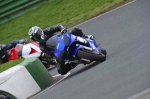 Mallory-park-Leicestershire;Mallory-park-photographs;Motorcycle-action-photographs;event-digital-images;eventdigitalimages;mallory-park;no-limits-trackday;peter-wileman-photography;trackday;trackday-digital-images;trackday-photos