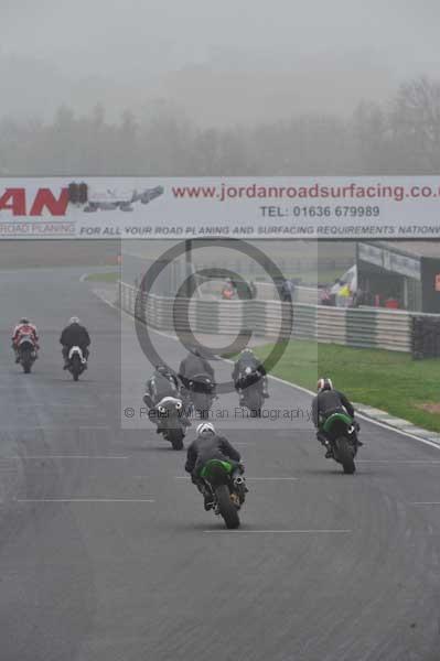 Mallory park Leicestershire;Mallory park photographs;Motorcycle action photographs;event digital images;eventdigitalimages;mallory park;no limits trackday;peter wileman photography;trackday;trackday digital images;trackday photos