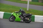 Mallory-park-Leicestershire;Mallory-park-photographs;Motorcycle-action-photographs;event-digital-images;eventdigitalimages;mallory-park;no-limits-trackday;peter-wileman-photography;trackday;trackday-digital-images;trackday-photos