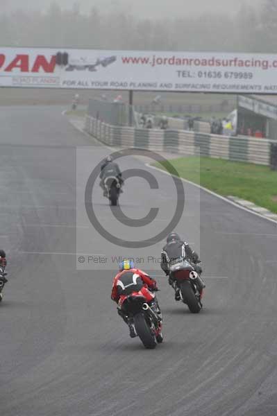 Mallory park Leicestershire;Mallory park photographs;Motorcycle action photographs;event digital images;eventdigitalimages;mallory park;no limits trackday;peter wileman photography;trackday;trackday digital images;trackday photos