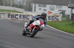 Mallory-park-Leicestershire;Mallory-park-photographs;Motorcycle-action-photographs;event-digital-images;eventdigitalimages;mallory-park;no-limits-trackday;peter-wileman-photography;trackday;trackday-digital-images;trackday-photos