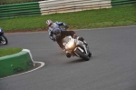 Mallory-park-Leicestershire;Mallory-park-photographs;Motorcycle-action-photographs;event-digital-images;eventdigitalimages;mallory-park;no-limits-trackday;peter-wileman-photography;trackday;trackday-digital-images;trackday-photos