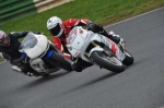 Mallory-park-Leicestershire;Mallory-park-photographs;Motorcycle-action-photographs;event-digital-images;eventdigitalimages;mallory-park;no-limits-trackday;peter-wileman-photography;trackday;trackday-digital-images;trackday-photos