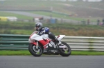 Mallory-park-Leicestershire;Mallory-park-photographs;Motorcycle-action-photographs;event-digital-images;eventdigitalimages;mallory-park;no-limits-trackday;peter-wileman-photography;trackday;trackday-digital-images;trackday-photos