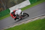 Mallory-park-Leicestershire;Mallory-park-photographs;Motorcycle-action-photographs;event-digital-images;eventdigitalimages;mallory-park;no-limits-trackday;peter-wileman-photography;trackday;trackday-digital-images;trackday-photos