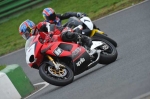 Mallory-park-Leicestershire;Mallory-park-photographs;Motorcycle-action-photographs;event-digital-images;eventdigitalimages;mallory-park;no-limits-trackday;peter-wileman-photography;trackday;trackday-digital-images;trackday-photos