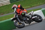 Mallory-park-Leicestershire;Mallory-park-photographs;Motorcycle-action-photographs;event-digital-images;eventdigitalimages;mallory-park;no-limits-trackday;peter-wileman-photography;trackday;trackday-digital-images;trackday-photos