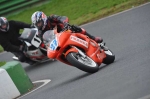 Mallory-park-Leicestershire;Mallory-park-photographs;Motorcycle-action-photographs;event-digital-images;eventdigitalimages;mallory-park;no-limits-trackday;peter-wileman-photography;trackday;trackday-digital-images;trackday-photos