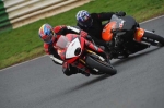 Mallory-park-Leicestershire;Mallory-park-photographs;Motorcycle-action-photographs;event-digital-images;eventdigitalimages;mallory-park;no-limits-trackday;peter-wileman-photography;trackday;trackday-digital-images;trackday-photos