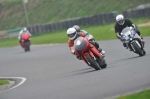 Mallory-park-Leicestershire;Mallory-park-photographs;Motorcycle-action-photographs;event-digital-images;eventdigitalimages;mallory-park;no-limits-trackday;peter-wileman-photography;trackday;trackday-digital-images;trackday-photos