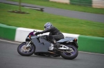 Mallory-park-Leicestershire;Mallory-park-photographs;Motorcycle-action-photographs;event-digital-images;eventdigitalimages;mallory-park;no-limits-trackday;peter-wileman-photography;trackday;trackday-digital-images;trackday-photos