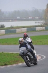 Mallory-park-Leicestershire;Mallory-park-photographs;Motorcycle-action-photographs;event-digital-images;eventdigitalimages;mallory-park;no-limits-trackday;peter-wileman-photography;trackday;trackday-digital-images;trackday-photos