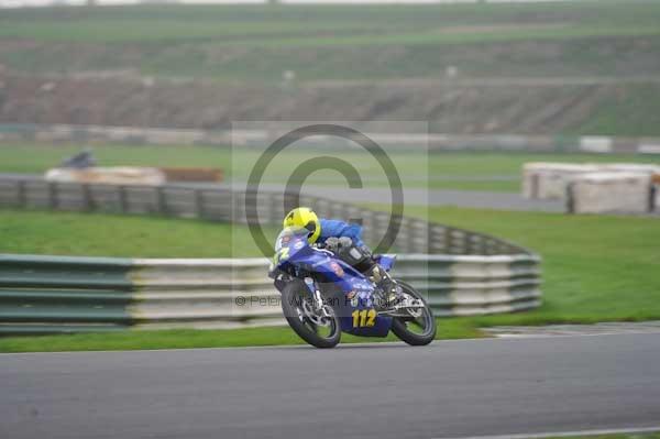 Mallory park Leicestershire;Mallory park photographs;Motorcycle action photographs;event digital images;eventdigitalimages;mallory park;no limits trackday;peter wileman photography;trackday;trackday digital images;trackday photos