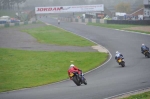 Mallory-park-Leicestershire;Mallory-park-photographs;Motorcycle-action-photographs;event-digital-images;eventdigitalimages;mallory-park;no-limits-trackday;peter-wileman-photography;trackday;trackday-digital-images;trackday-photos