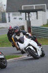 Mallory-park-Leicestershire;Mallory-park-photographs;Motorcycle-action-photographs;event-digital-images;eventdigitalimages;mallory-park;no-limits-trackday;peter-wileman-photography;trackday;trackday-digital-images;trackday-photos