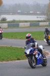 Mallory-park-Leicestershire;Mallory-park-photographs;Motorcycle-action-photographs;event-digital-images;eventdigitalimages;mallory-park;no-limits-trackday;peter-wileman-photography;trackday;trackday-digital-images;trackday-photos