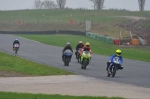 Mallory-park-Leicestershire;Mallory-park-photographs;Motorcycle-action-photographs;event-digital-images;eventdigitalimages;mallory-park;no-limits-trackday;peter-wileman-photography;trackday;trackday-digital-images;trackday-photos