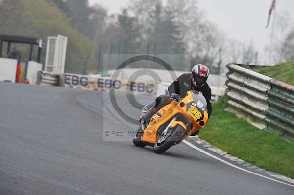 Mallory park Leicestershire;Mallory park photographs;Motorcycle action photographs;event digital images;eventdigitalimages;mallory park;no limits trackday;peter wileman photography;trackday;trackday digital images;trackday photos