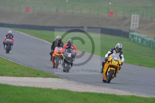 Mallory park Leicestershire;Mallory park photographs;Motorcycle action photographs;event digital images;eventdigitalimages;mallory park;no limits trackday;peter wileman photography;trackday;trackday digital images;trackday photos