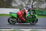 Mallory-park-Leicestershire;Mallory-park-photographs;Motorcycle-action-photographs;event-digital-images;eventdigitalimages;mallory-park;no-limits-trackday;peter-wileman-photography;trackday;trackday-digital-images;trackday-photos