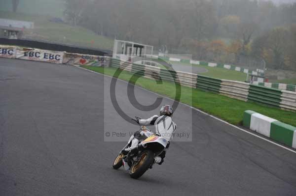 Mallory park Leicestershire;Mallory park photographs;Motorcycle action photographs;event digital images;eventdigitalimages;mallory park;no limits trackday;peter wileman photography;trackday;trackday digital images;trackday photos