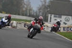 Mallory-park-Leicestershire;Mallory-park-photographs;Motorcycle-action-photographs;event-digital-images;eventdigitalimages;mallory-park;no-limits-trackday;peter-wileman-photography;trackday;trackday-digital-images;trackday-photos