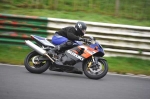 Mallory-park-Leicestershire;Mallory-park-photographs;Motorcycle-action-photographs;event-digital-images;eventdigitalimages;mallory-park;no-limits-trackday;peter-wileman-photography;trackday;trackday-digital-images;trackday-photos