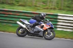 Mallory-park-Leicestershire;Mallory-park-photographs;Motorcycle-action-photographs;event-digital-images;eventdigitalimages;mallory-park;no-limits-trackday;peter-wileman-photography;trackday;trackday-digital-images;trackday-photos