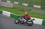 Mallory-park-Leicestershire;Mallory-park-photographs;Motorcycle-action-photographs;event-digital-images;eventdigitalimages;mallory-park;no-limits-trackday;peter-wileman-photography;trackday;trackday-digital-images;trackday-photos