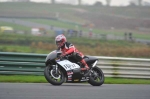 Mallory-park-Leicestershire;Mallory-park-photographs;Motorcycle-action-photographs;event-digital-images;eventdigitalimages;mallory-park;no-limits-trackday;peter-wileman-photography;trackday;trackday-digital-images;trackday-photos