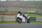 Mallory-park-Leicestershire;Mallory-park-photographs;Motorcycle-action-photographs;event-digital-images;eventdigitalimages;mallory-park;no-limits-trackday;peter-wileman-photography;trackday;trackday-digital-images;trackday-photos