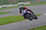 Mallory-park-Leicestershire;Mallory-park-photographs;Motorcycle-action-photographs;event-digital-images;eventdigitalimages;mallory-park;no-limits-trackday;peter-wileman-photography;trackday;trackday-digital-images;trackday-photos