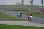 Mallory-park-Leicestershire;Mallory-park-photographs;Motorcycle-action-photographs;event-digital-images;eventdigitalimages;mallory-park;no-limits-trackday;peter-wileman-photography;trackday;trackday-digital-images;trackday-photos