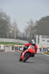 Mallory-park-Leicestershire;Mallory-park-photographs;Motorcycle-action-photographs;event-digital-images;eventdigitalimages;mallory-park;no-limits-trackday;peter-wileman-photography;trackday;trackday-digital-images;trackday-photos