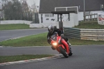 Mallory-park-Leicestershire;Mallory-park-photographs;Motorcycle-action-photographs;event-digital-images;eventdigitalimages;mallory-park;no-limits-trackday;peter-wileman-photography;trackday;trackday-digital-images;trackday-photos