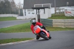 Mallory-park-Leicestershire;Mallory-park-photographs;Motorcycle-action-photographs;event-digital-images;eventdigitalimages;mallory-park;no-limits-trackday;peter-wileman-photography;trackday;trackday-digital-images;trackday-photos