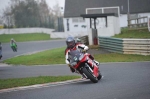 Mallory-park-Leicestershire;Mallory-park-photographs;Motorcycle-action-photographs;event-digital-images;eventdigitalimages;mallory-park;no-limits-trackday;peter-wileman-photography;trackday;trackday-digital-images;trackday-photos