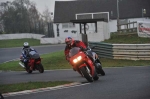 Mallory-park-Leicestershire;Mallory-park-photographs;Motorcycle-action-photographs;event-digital-images;eventdigitalimages;mallory-park;no-limits-trackday;peter-wileman-photography;trackday;trackday-digital-images;trackday-photos