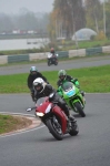 Mallory-park-Leicestershire;Mallory-park-photographs;Motorcycle-action-photographs;event-digital-images;eventdigitalimages;mallory-park;no-limits-trackday;peter-wileman-photography;trackday;trackday-digital-images;trackday-photos