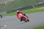 Mallory-park-Leicestershire;Mallory-park-photographs;Motorcycle-action-photographs;event-digital-images;eventdigitalimages;mallory-park;no-limits-trackday;peter-wileman-photography;trackday;trackday-digital-images;trackday-photos