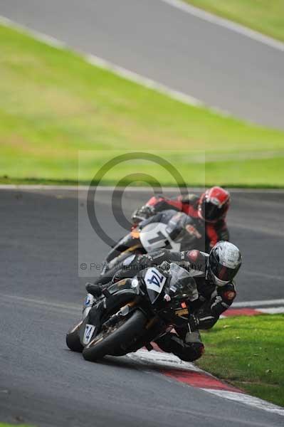 Motorcycle action photographs;Trackday digital images;cadwell;cadwell park photographs;event digital images;eventdigitalimages;motor racing louth lincolnshire;no limits trackdays;peter wileman photography;trackday;trackday photos