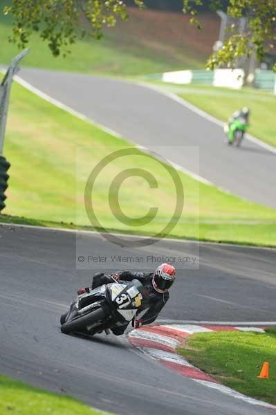 Motorcycle action photographs;Trackday digital images;cadwell;cadwell park photographs;event digital images;eventdigitalimages;motor racing louth lincolnshire;no limits trackdays;peter wileman photography;trackday;trackday photos