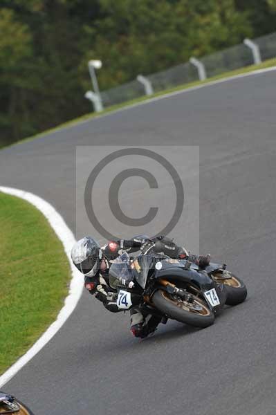 Motorcycle action photographs;Trackday digital images;cadwell;cadwell park photographs;event digital images;eventdigitalimages;motor racing louth lincolnshire;no limits trackdays;peter wileman photography;trackday;trackday photos